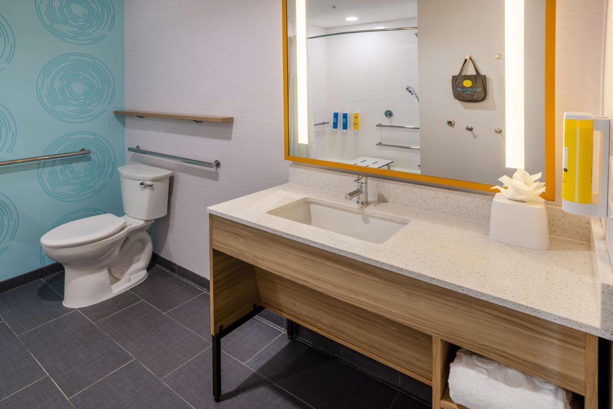 Hotel Tru By Hilton Pensacola Airport Medical Center Esterno foto